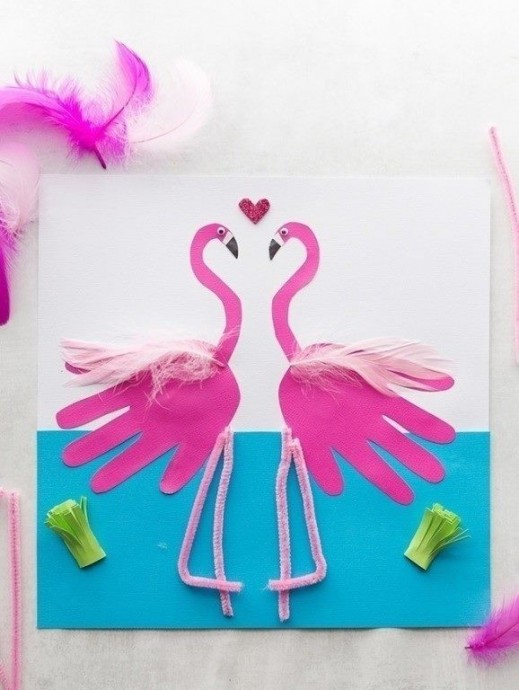 ​Фламинго из детских ладошек