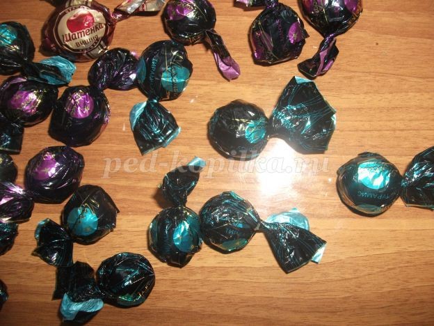 Ёлочка из конфет: мастер-класс, часть 1