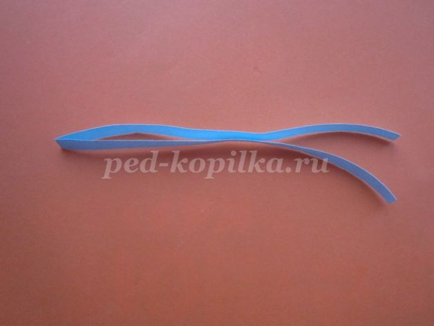 Новогодняя открытка детскими руками: квиллинг, часть 3