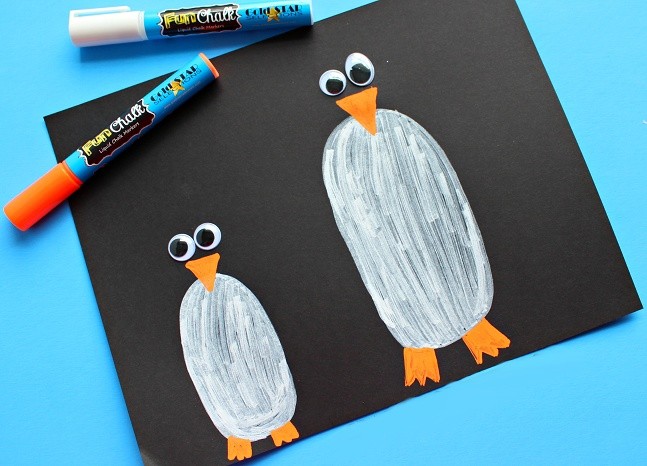 ​Рисуем пингвинов на черной бумаге