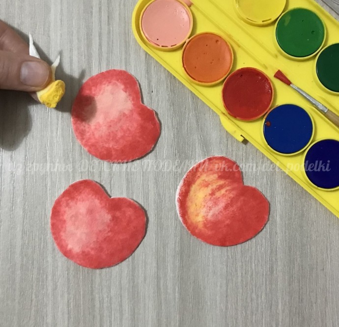 Урожай яблок