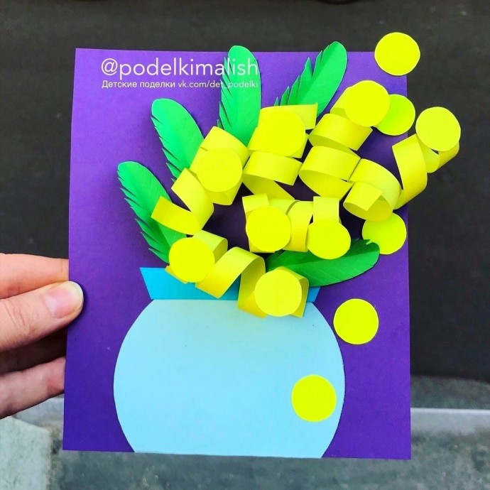 Мимоза в вазе