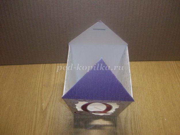 Домик с сюрпризом детскими руками: часть 1