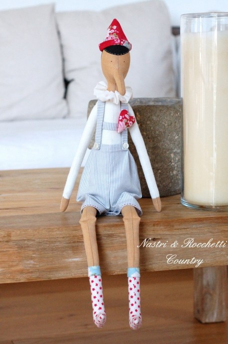 ​Шьём с детьми Буратино