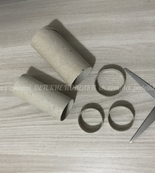 Зимние новогодние поделки: снеговик