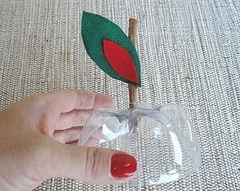 Яблочко из пластиковой бутылки Яблочко из пластиковой бутылки
