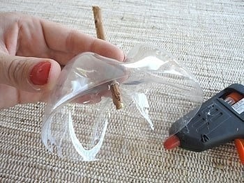 Яблочко из пластиковой бутылки Яблочко из пластиковой бутылки