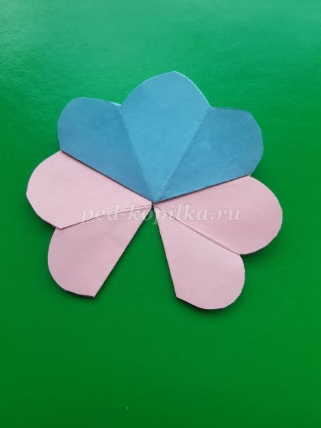 ​Как сделать открытку с объемными цветами внутри: часть 2