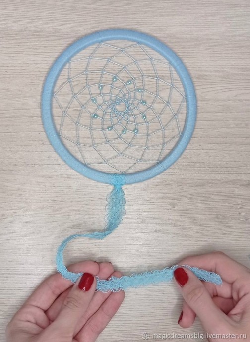 Ловец снов с лентами