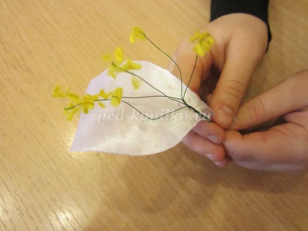 Цветок из ткани лилия: мастер-класс, часть 2