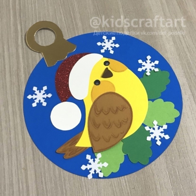 Ёлочный шар с птичкой Ёлочный шар с птичкой