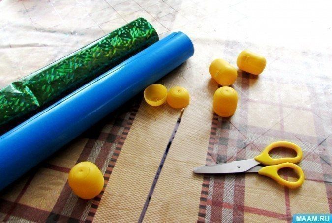 Цветочки из яиц от киндер-сюрпризов