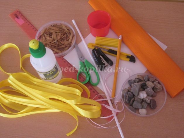 ​Солнышко из семян ясеня детскими руками: часть 1