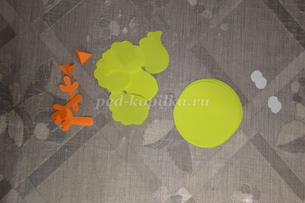 Птенцы в гнезде