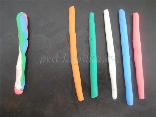 Аппликация из пластилина