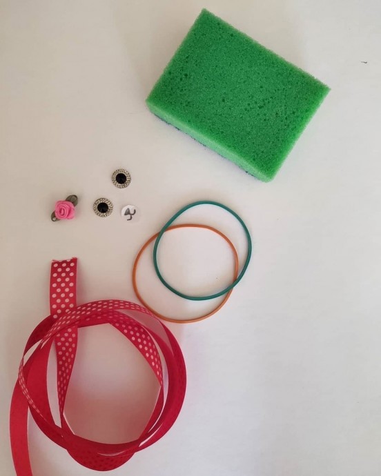 Потешный котенок Потешный котенок