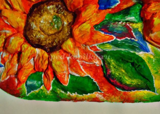 ​Подсолнухи из бумаги: часть 3