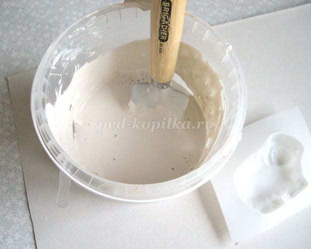 Жемчужная овечка из гипса детскими руками: часть 1 Жемчужная овечка из гипса детскими руками: часть 1