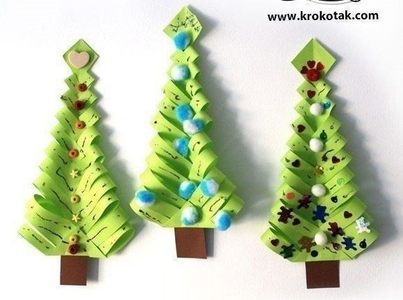 ​Ёлочка из цветной бумаги