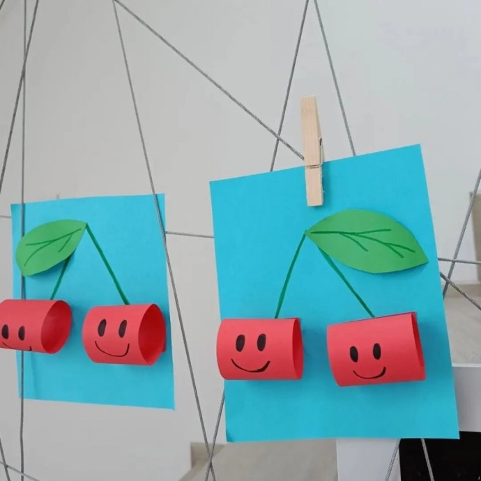 Объемная аппликация с вишенками