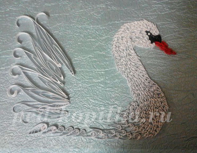 Квиллинг "Лебедь"