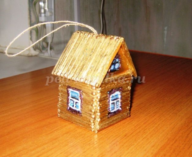 Новогодняя игрушка "Домик из спичек": мастер-класс, часть 2 Новогодняя игрушка "Домик из спичек": мастер-класс, часть 2
