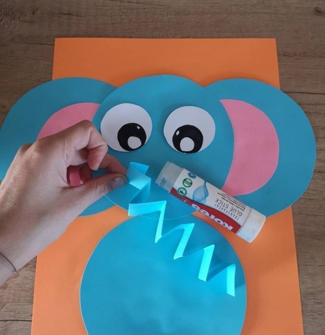 Слоник с забавным хоботком