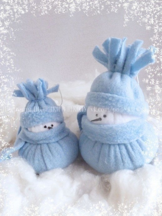 Снеговичок из флиса Снеговичок из флиса