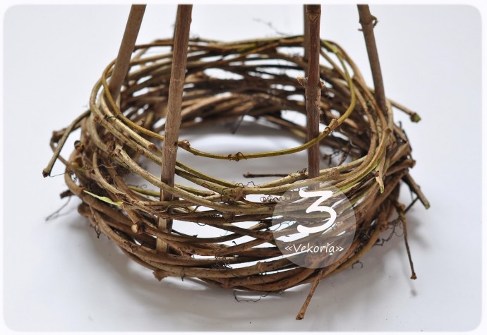 Создаем елочку из веточек Создаем елочку из веточек