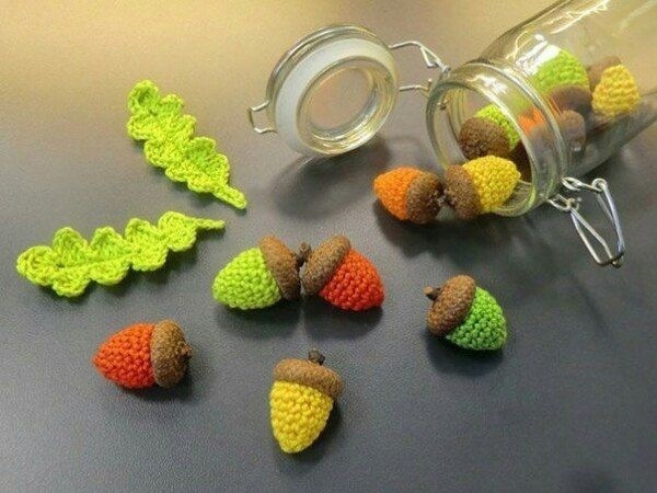 Вяжем жёлуди и листочки Вяжем жёлуди и листочки