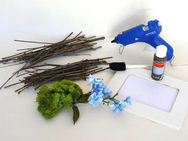 Фоторамка из веточек Фоторамка из веточек