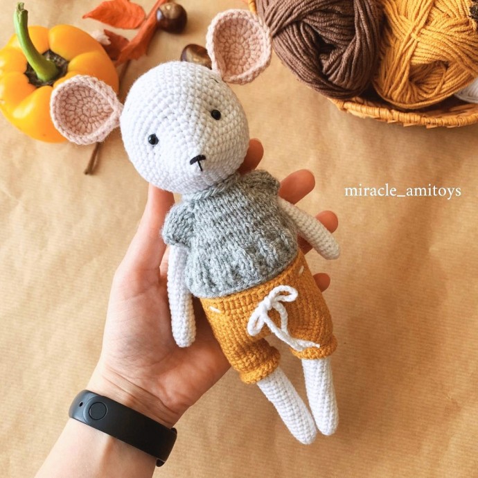 Вязаные мышки Вязаные мышки