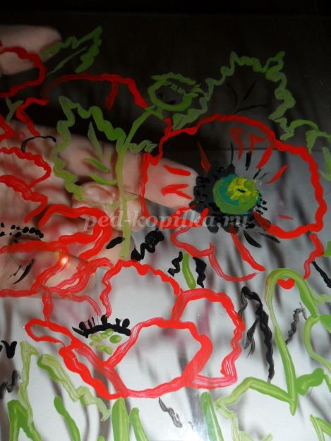 Пластилинография на стекле: маки Пластилинография на стекле: маки