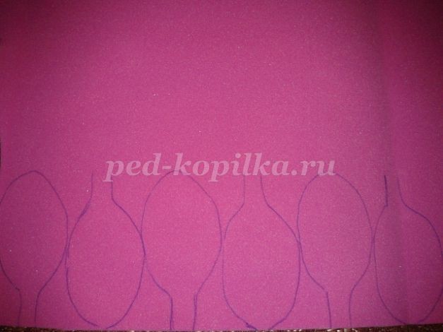 Крокусы из фоамирана детскими руками: часть 1