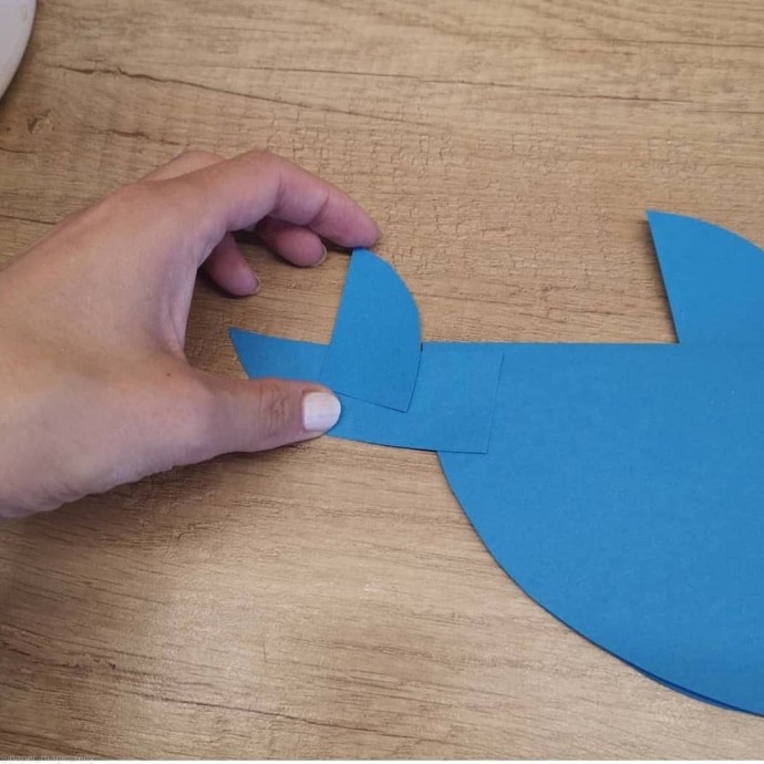 Акула из бумаги