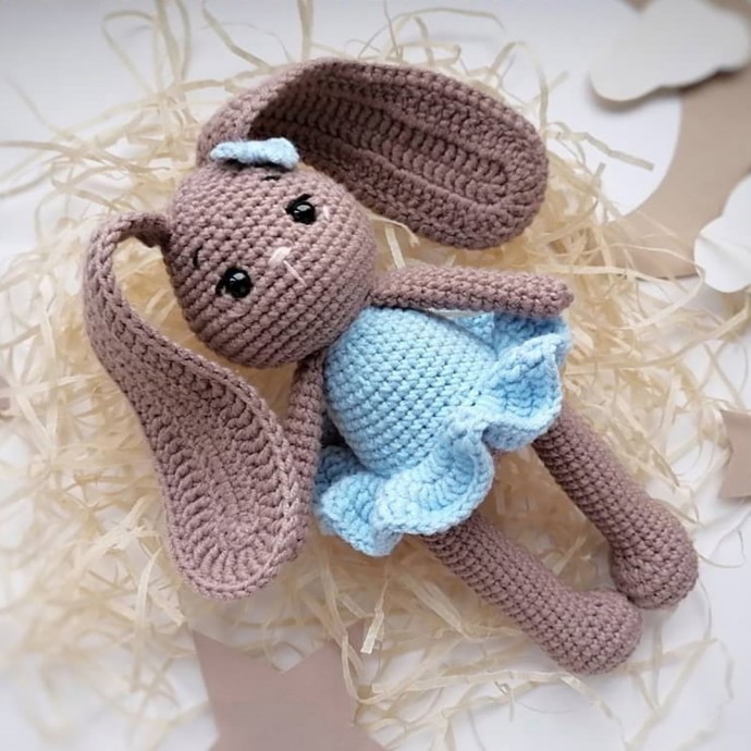 ​Вислоухий зайка