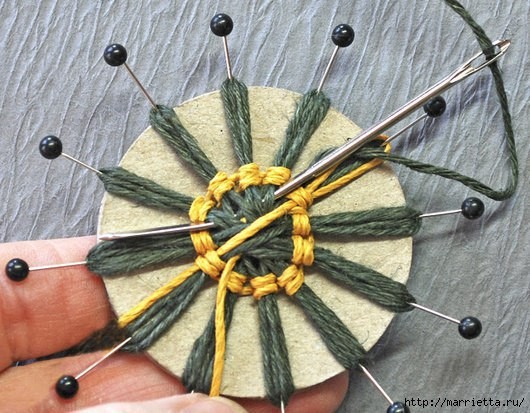 Цветы из шпагата: мастер-класс