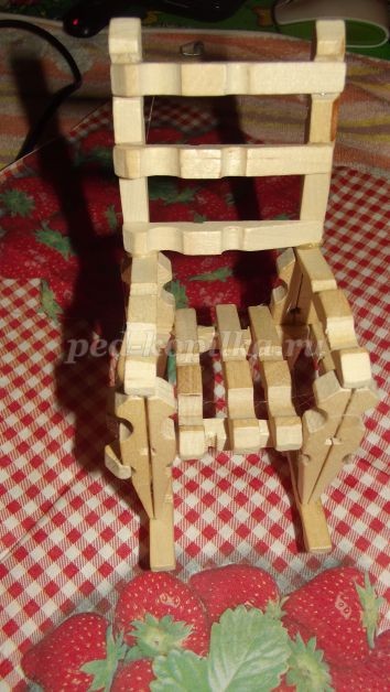 Кресло-качалка из прищепок: мастер-класс, часть 2 Кресло-качалка из прищепок: мастер-класс, часть 2