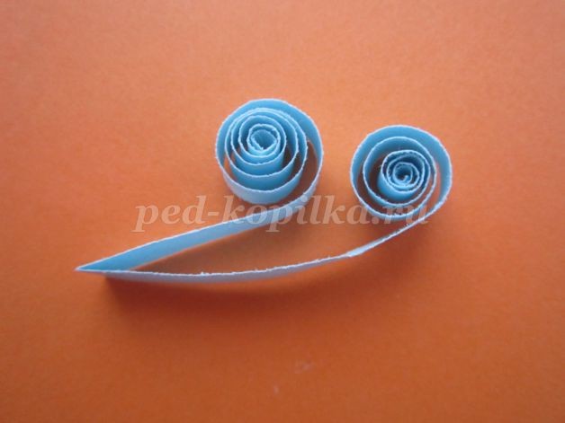 Новогодняя открытка детскими руками: квиллинг, часть 3