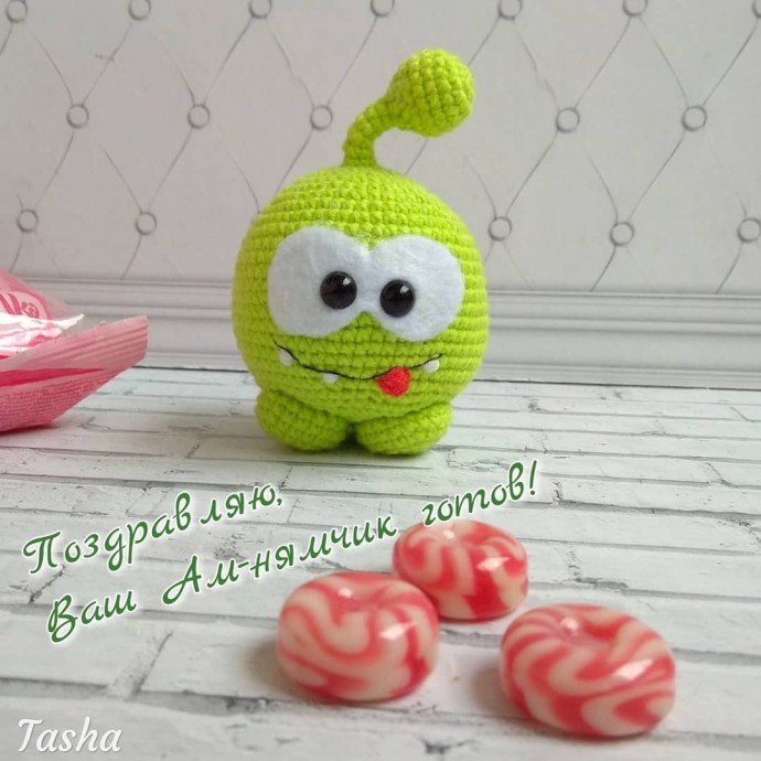 Ам-нямчик, связанный детскими руками Ам-нямчик, связанный детскими руками