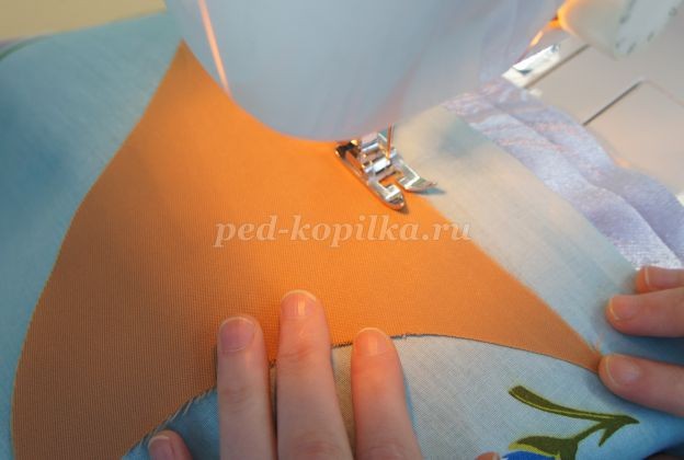 Аппликация из ткани по сказке "Колобок": часть 1