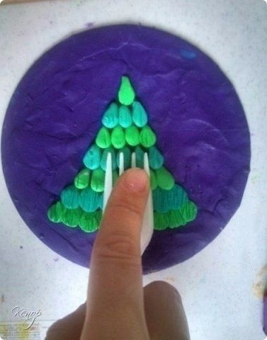 Пластилиновая ёлочка