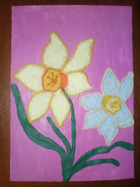 Аппликация из пластилина "Весенние цветы"