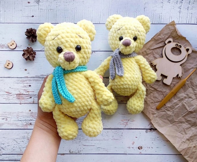 ​Вязаный милый мишка