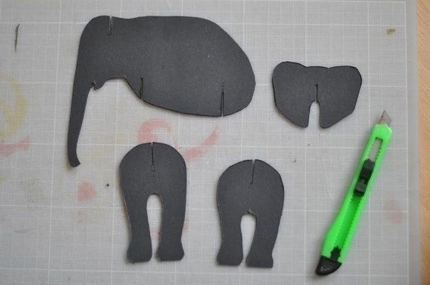 Картонные слоны