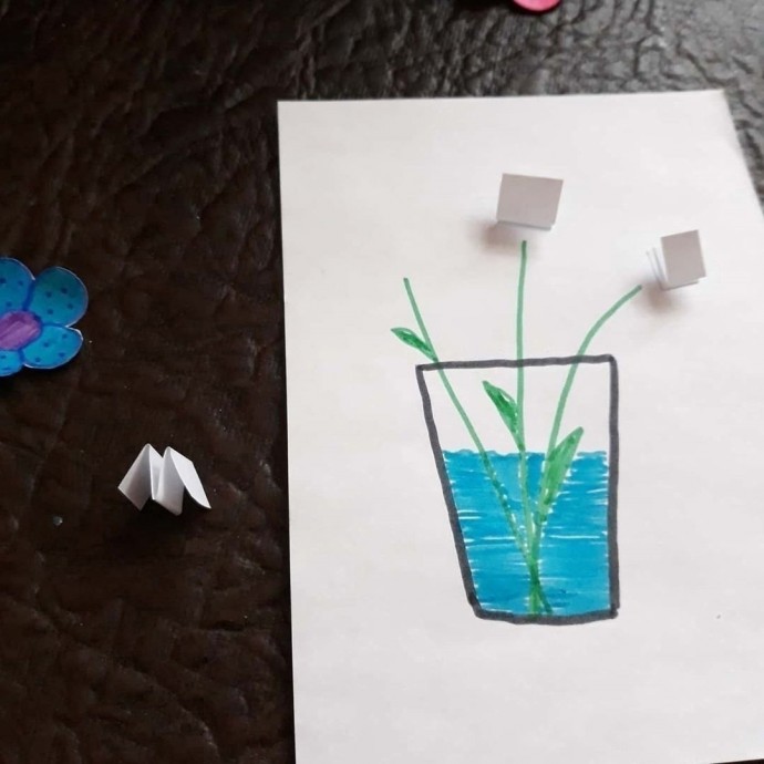 Объёмные цветочки в вазе Объёмные цветочки в вазе