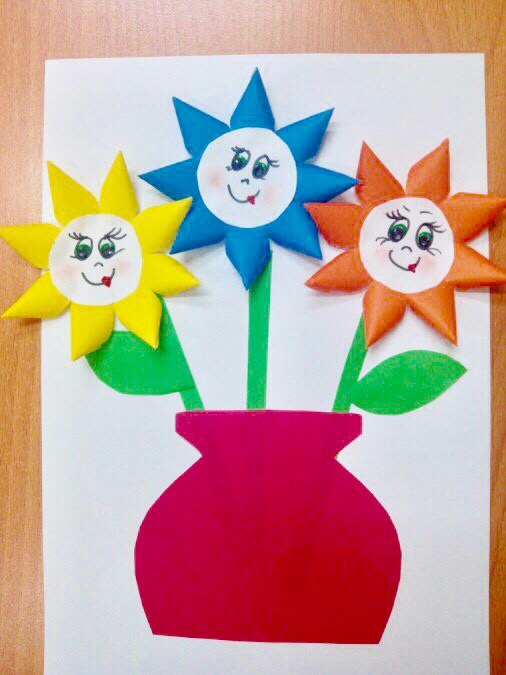 Поделка "Цветы в вазе"
