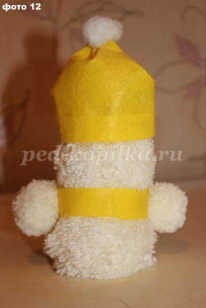 Снеговик из помпонов: мастер-класс Снеговик из помпонов: мастер-класс