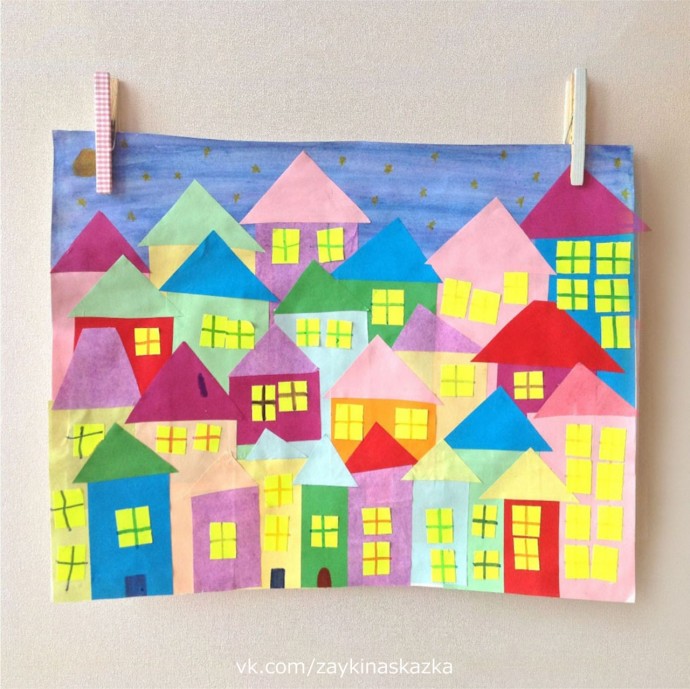 Городок с тесно стоящими домиками Городок с тесно стоящими домиками