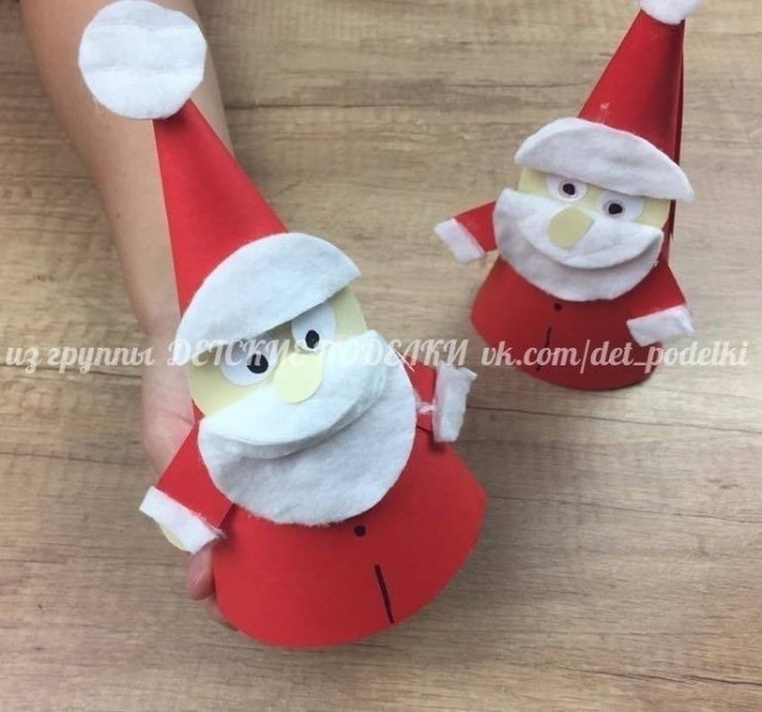 ​Очень простые Деды Морозики